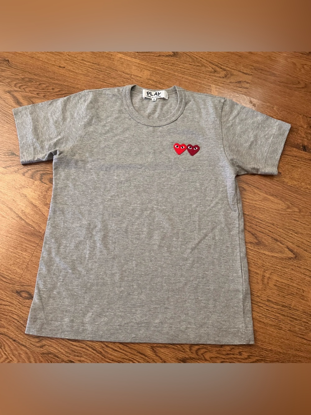 Comme des Garcons PLAY Grey Tee with Double Red Heart Logos size small